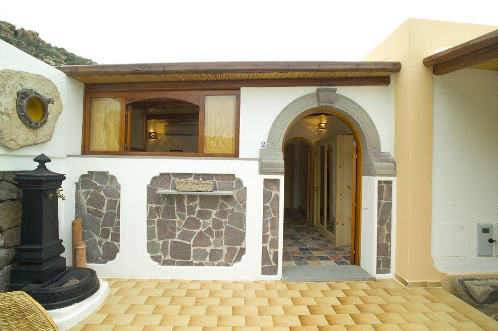 B&B Da Luca Panarea Exterior photo