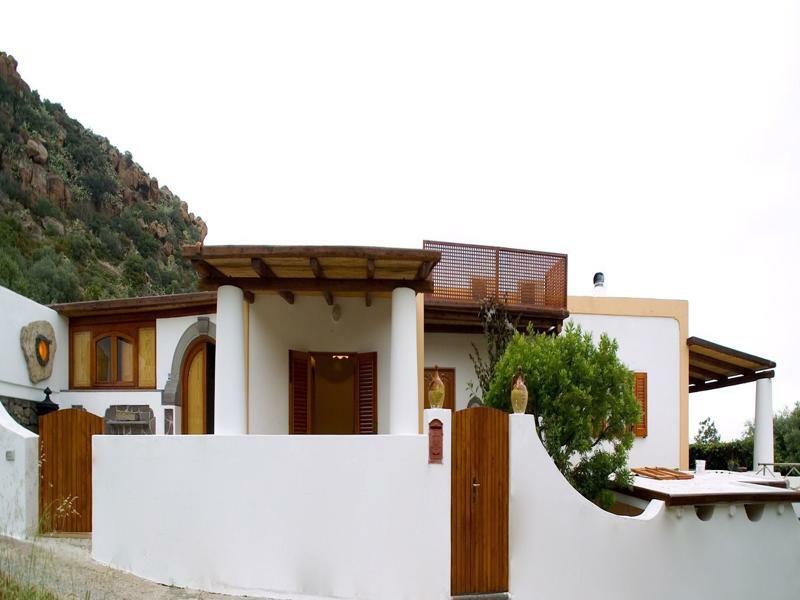 B&B Da Luca Panarea Exterior photo